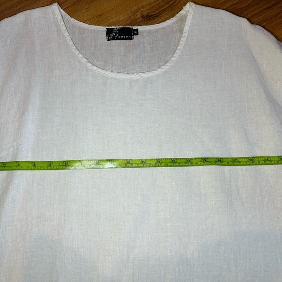 Cream Blouse with Embellished Neckline and Short Sleeves - Picture 5 of 9